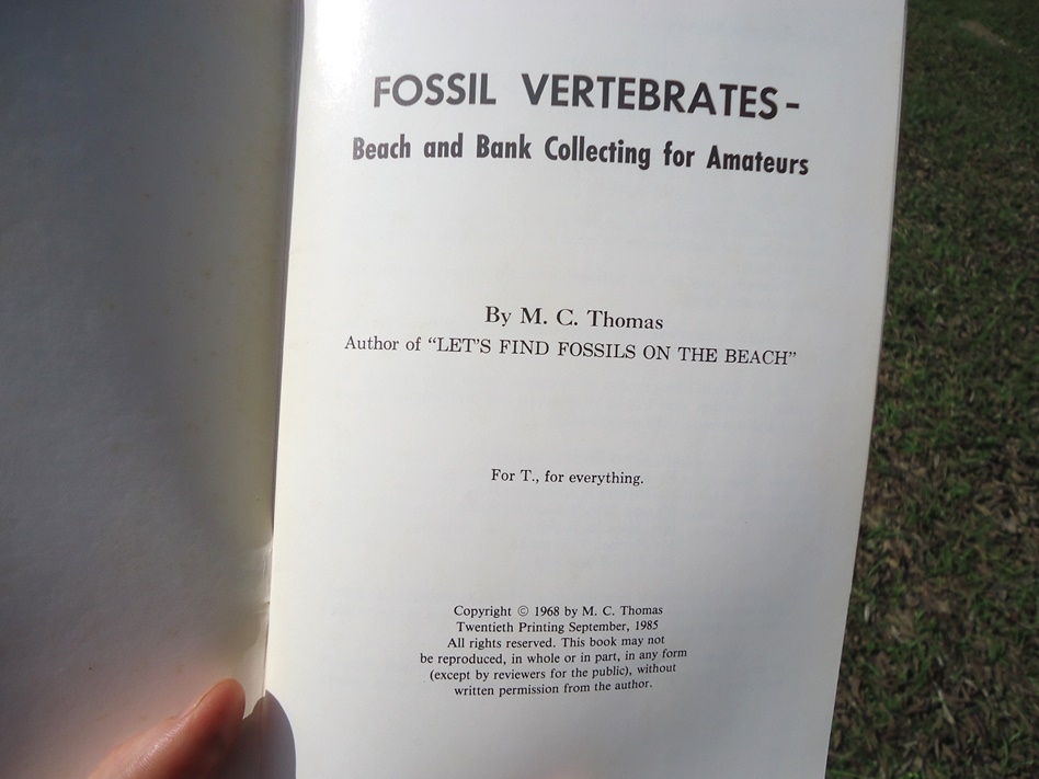Large image 1 Fossil Vertebrates - Beach and Bank Collecting for Amateurs by M.C. Thomas